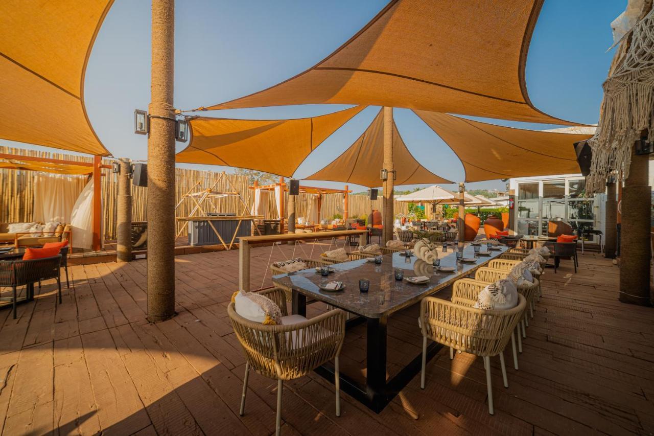 Living Room Beach Resort Morjim Exterior foto